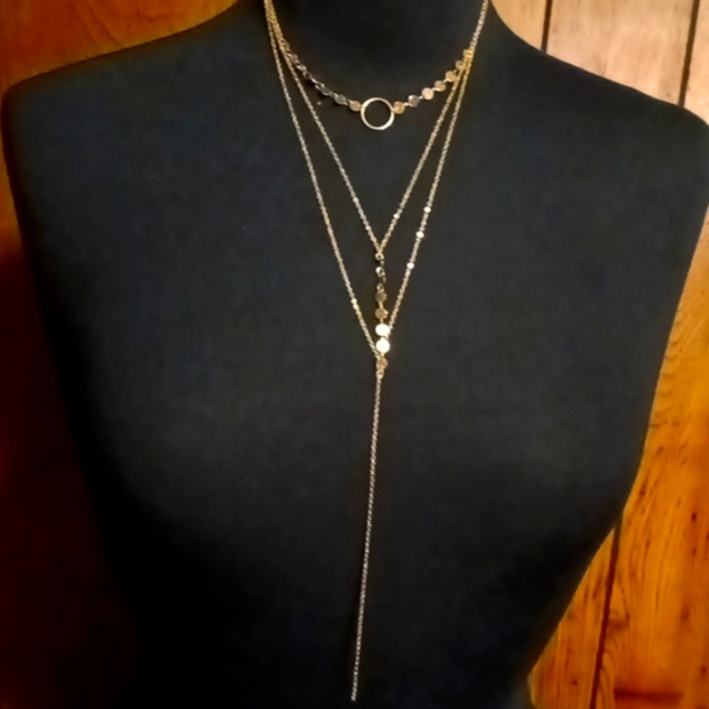 A beautiful trip long necklace